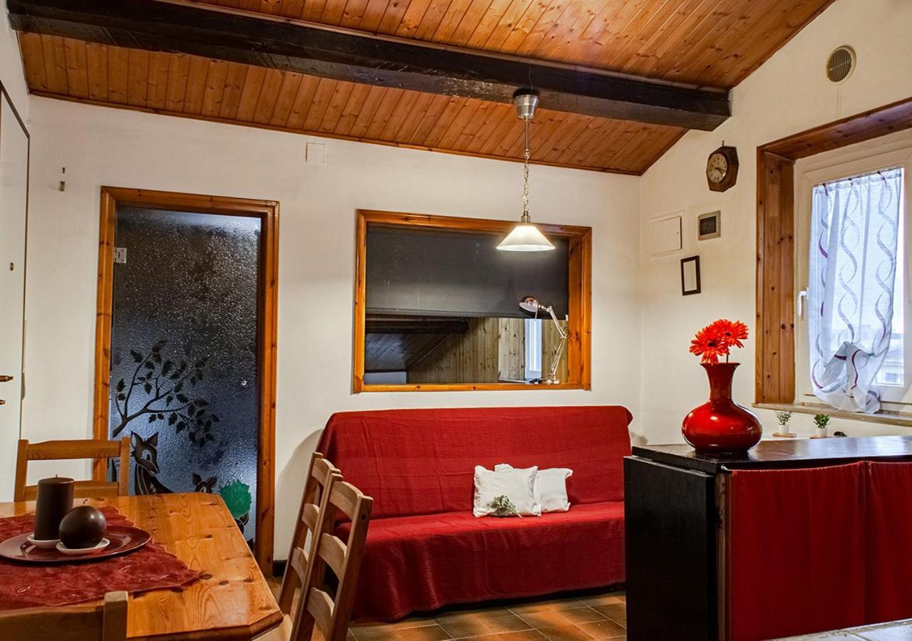Il Rifugio A 3 Minuti Dai Traghetti Apartment Livorno Exterior photo
